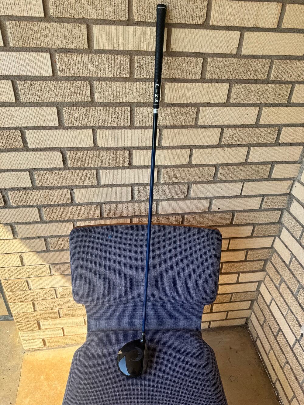 PING Moxie 825cc Titanium Junior Driver 15° 40” Golf Club Blue Shaft Black Grip